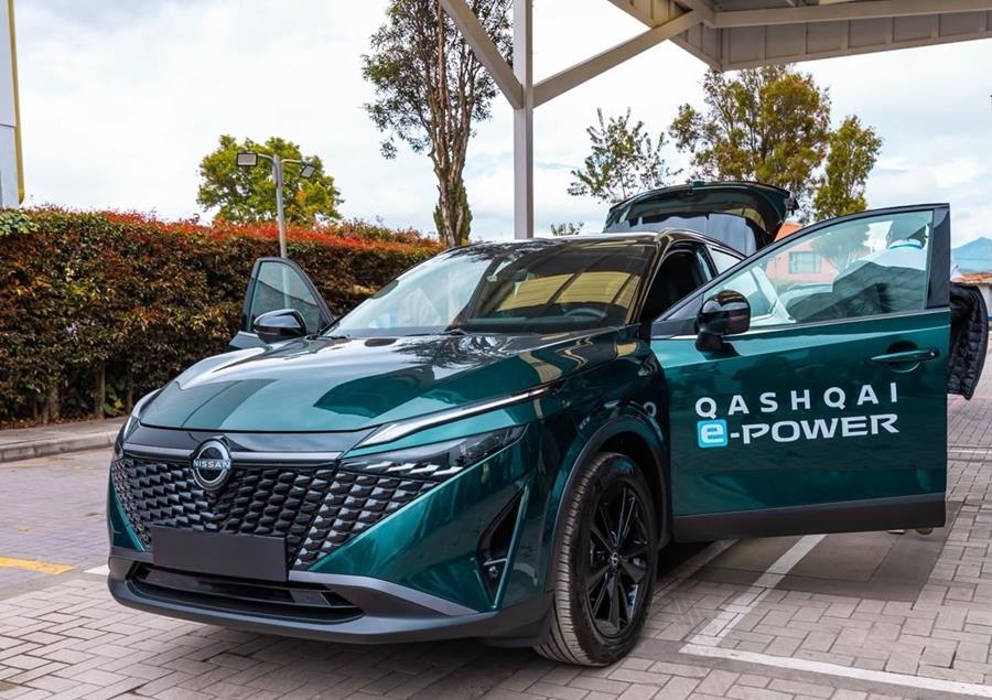 De Nissan Qashqai met de nieuwste generatie e-POWER legde tijdens de recordpoging in Colombia 1.980 km af op één tank, zonder externe laadbeurt of tankstop