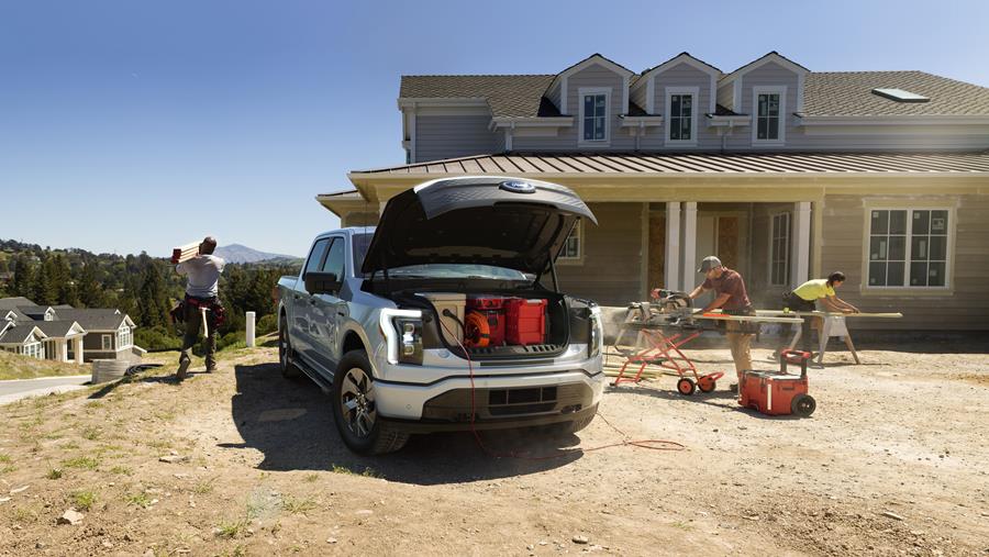 Voorstelling Ford F-150 Lightning: Ook Amerika\'s populairste auto moet aan het stopcontact