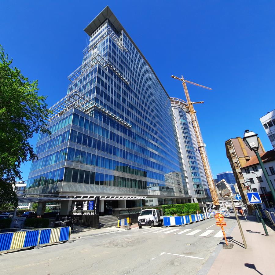 La Botanic Tower Brussels démontre qu’il est tout à fait possible d’améliorer l’efficacité énergétique des anciens bâtiments et de les adapter aux besoins futurs.