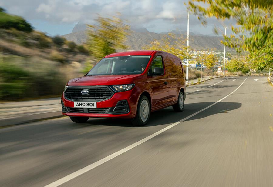 De nieuwe Ford Pro Transit Connect PHEV: duurzaam en efficiënt 1