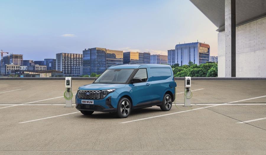 Ford E-Transit Courier 1