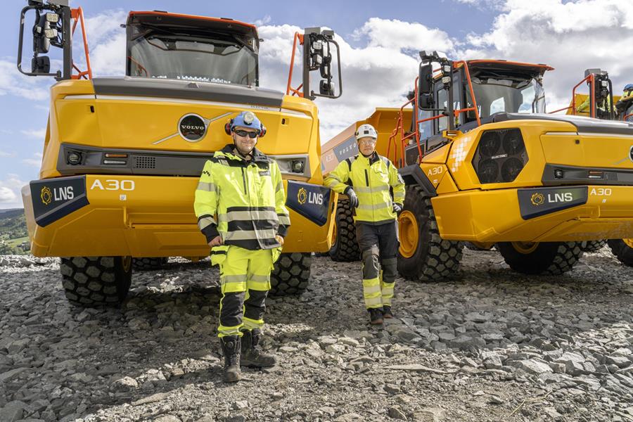Nieuwe bouwmachine voor LNS